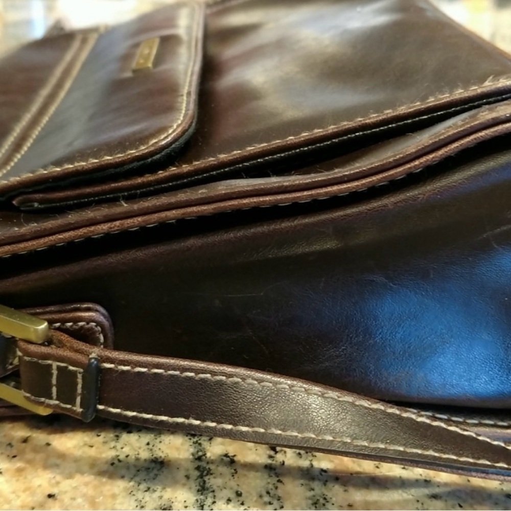 Villager, A Liz Claiborne Selection, Espresso Brown Leather Purse - Picture 6 of 7